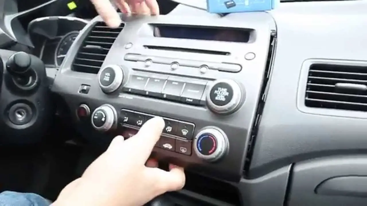 Does 2006 Honda Civic Have Bluetooth » AutoHond